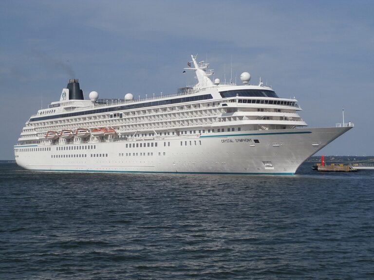Crystal Symphony cruise ship